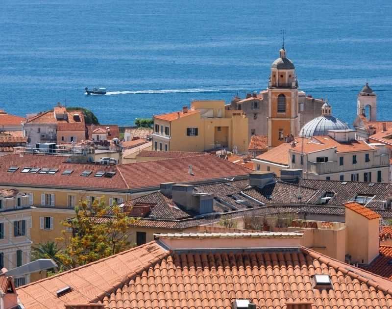 Comment choisir une agence immobilière en Corse ?