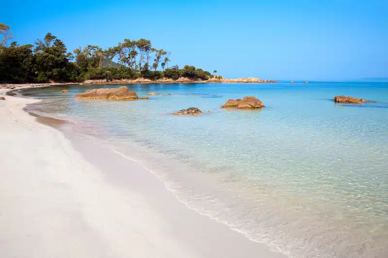 Paysage de Corse, plage à Ajaccio