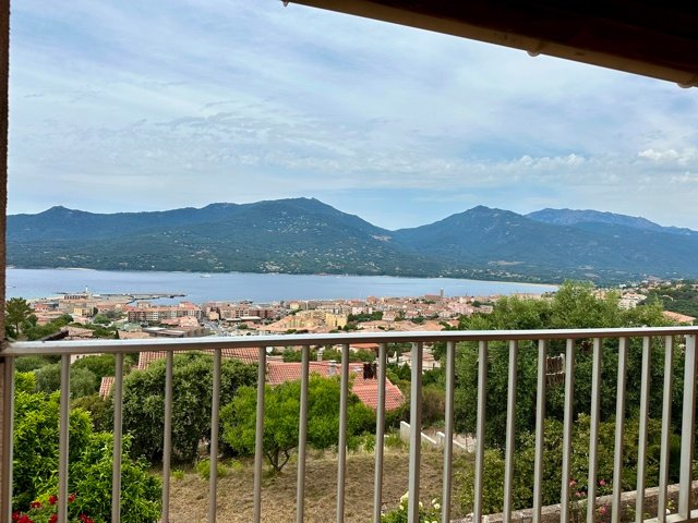 Maison à vendre à Propriano – Vue panoramique sur le golfe du Valinco photo 2