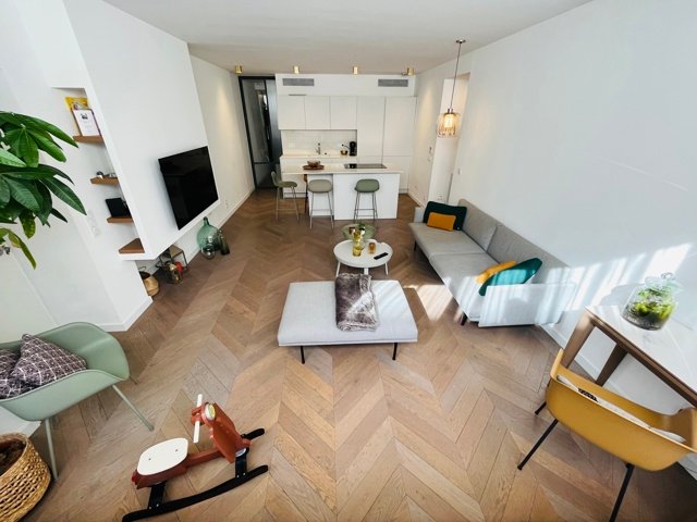 Appartement 3 pièces rénové avec prestations haut de gamme en plein cœur d’Ajaccio