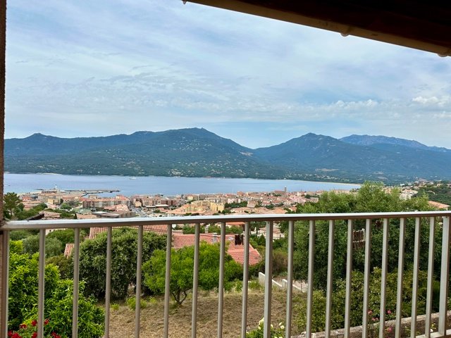 Maison à vendre à Propriano – Vue panoramique sur le golfe du Valinco diapo 6