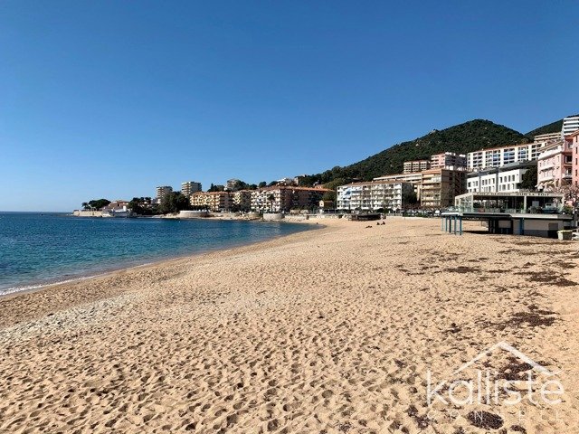 Appartement F4 à Ajaccio – Parc Berthault, proche plage