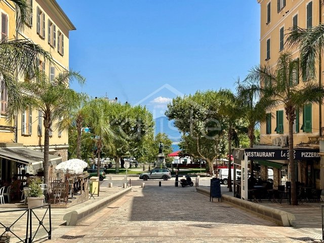 Appartement T3 rénové, quartier Tribunal à Ajaccio diapo 11