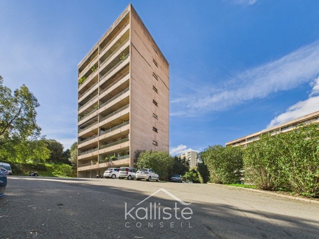 APPARTEMENT 4 pièces – Ajaccio résidence Brasilia quartier des Padules, route d’Alata. diapo 12