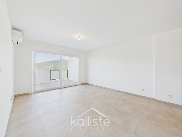Appartement 2 pièces vide – Stiletto – Ajaccio