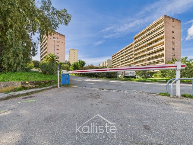 APPARTEMENT 4 pièces – Ajaccio résidence Brasilia quartier des Padules, route d’Alata. diapo 11