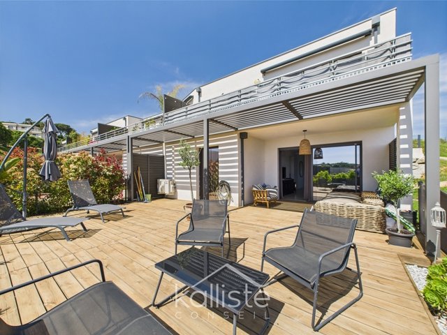 À vendre – T3 avec terrasse de 57 m² – Vue dégagée – Résidence Les Vallons du Fort – Grosseto-Prugna / Porticcio