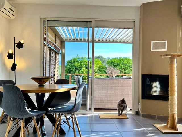 Maison T4 de charme à AFA diapo 5