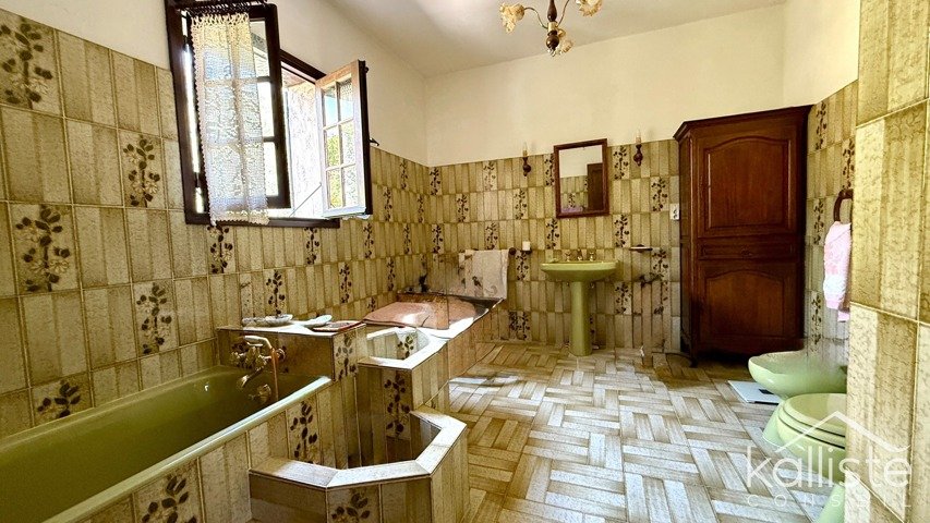 Bastelicaccia – Maison avec vue mer, studio indépendant et deux garages diapo 8