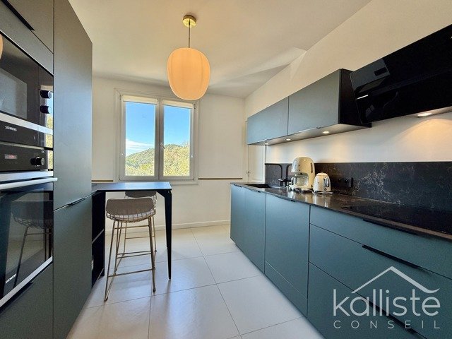 T3 lumineux avec vue mer et citadelle – Quartier Balestrino, Ajaccio diapo 4