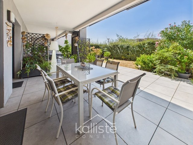Rare – T3 moderne avec grands extérieurs et jardin à Ajaccio diapo 4