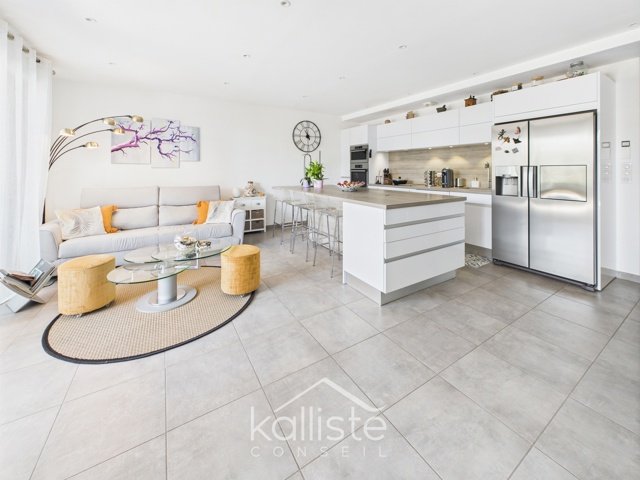 Rare – T3 moderne avec grands extérieurs et jardin à Ajaccio diapo 5