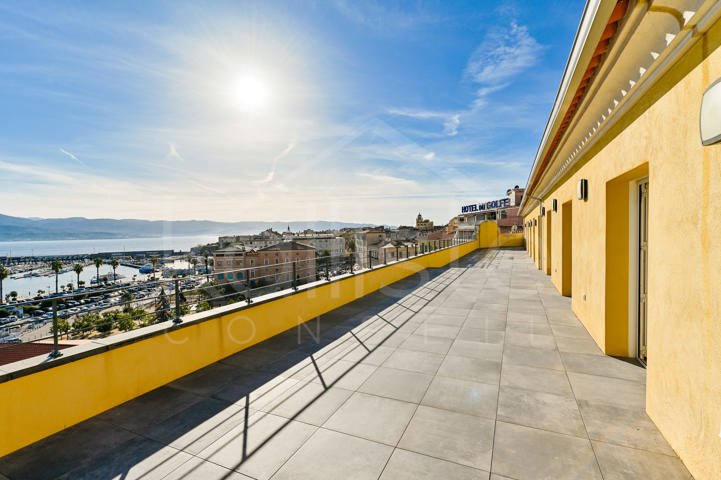PENTHOUSE 7 PIECES D’EXCEPTION AU CŒUR D’AJACCIO diapo 5