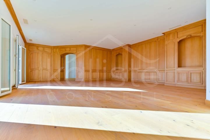 PENTHOUSE 7 PIECES D’EXCEPTION AU CŒUR D’AJACCIO