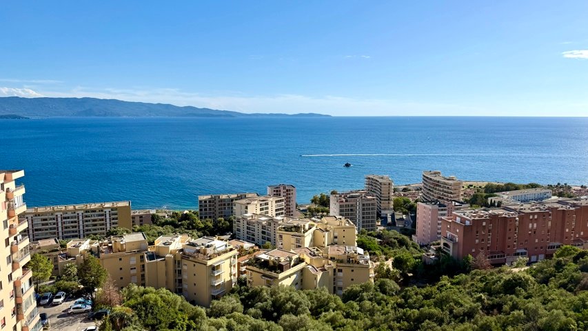 Ajaccio Sanguinaires – Appartement face à la mer, terrasse vue panoramique et parking
