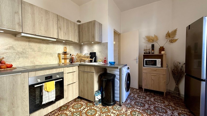 Ajaccio centre – F2 avec balcon, loué meublé, idéal investisseur diapo 4