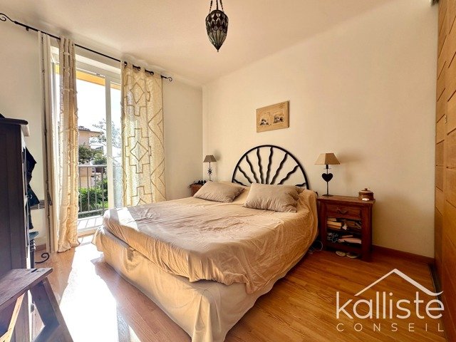 Appartement F4 à Ajaccio – Parc Berthault, proche plage diapo 6