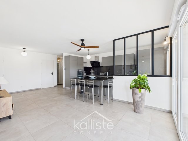 Appartement T3 Meublé avec garage – Ajaccio diapo 4