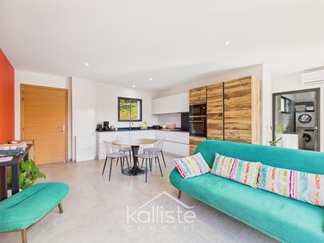 Maison avec piscine – Rocade –  3 pièces 70.65 m² diapo 3