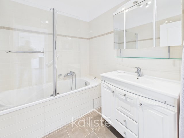 T2 53 m² – Résidence La Closerie Saint-François – Terrasse 9 m² – Box possible en sus diapo 7