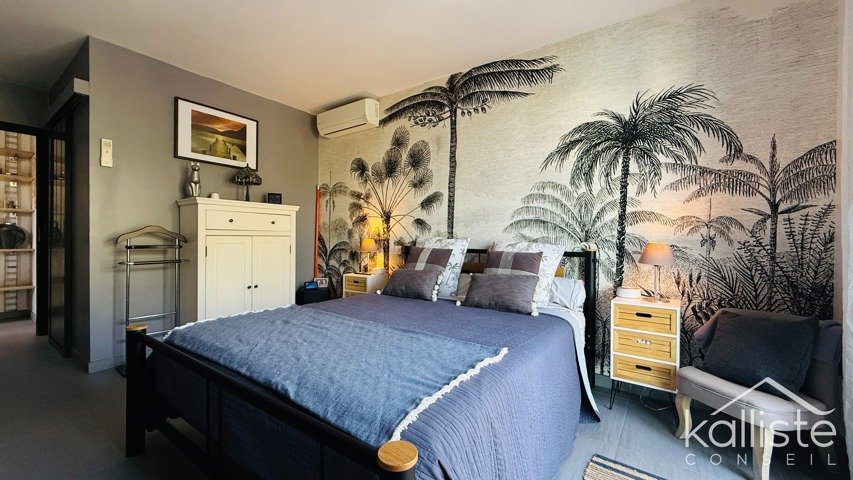 Porticcio – Villa récente avec piscine, deux logements et jardin paysager diapo 8