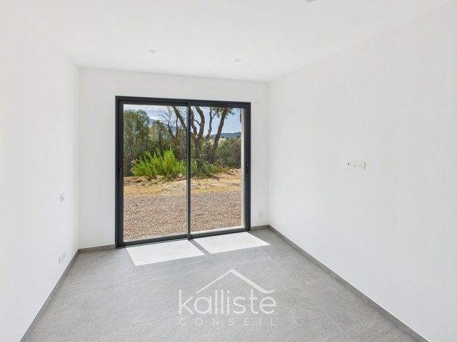 Villa 2024 de plain-pied – Tavaco (proche Ajaccio) diapo 9