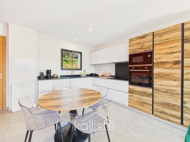 Maison avec piscine – Rocade –  3 pièces 70.65 m² diapo 4