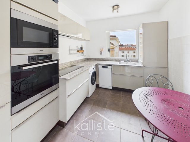 T2 53 m² – Résidence La Closerie Saint-François – Terrasse 9 m² – Box possible en sus diapo 5