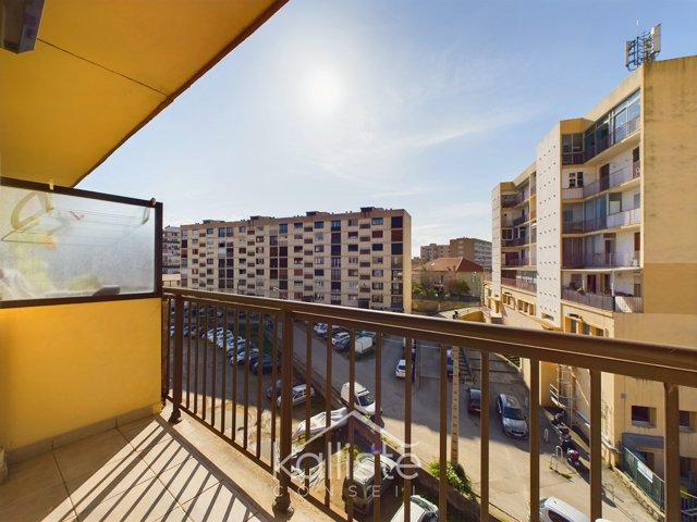 Appartement – 2 pièces – Ajaccio photo 2