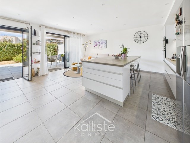 Rare – T3 moderne avec grands extérieurs et jardin à Ajaccio