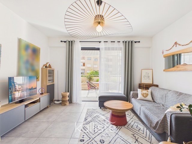 T2 avec grande terrasse et parking – Ajaccio Sanguinaires photo 3