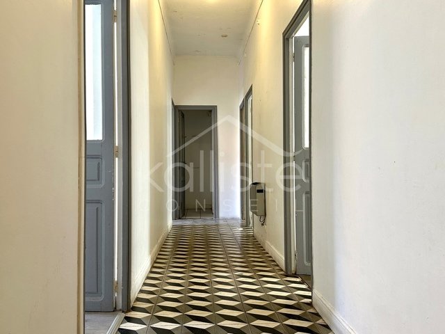 &lsquo;Appartement 4 pièces à rénover – Ajaccio - photo 5