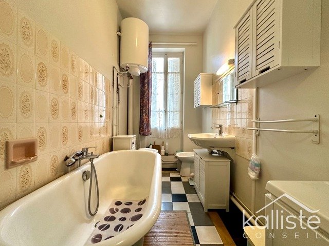 Appartement T3 Ajaccio Place Miot - photo 8