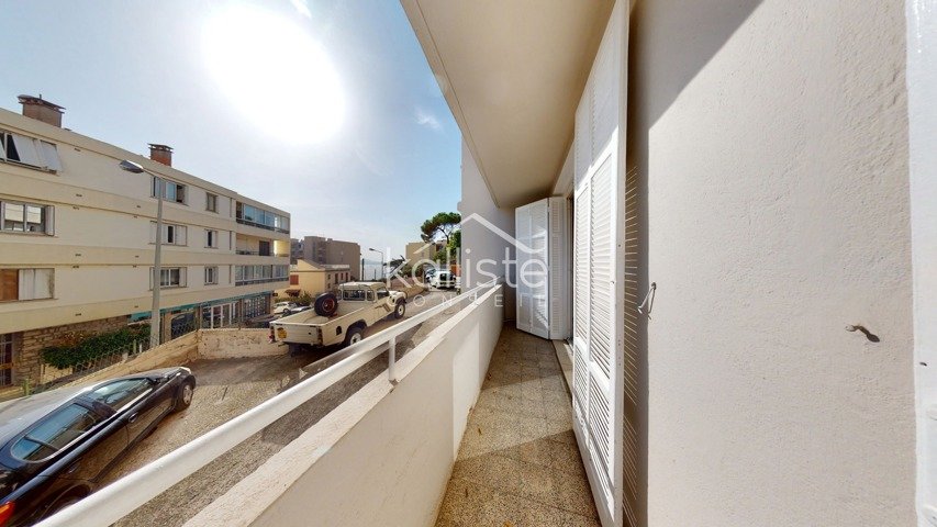 Appartement Centre ville Ajaccio – 4 pièces 89.96m² - photo 4