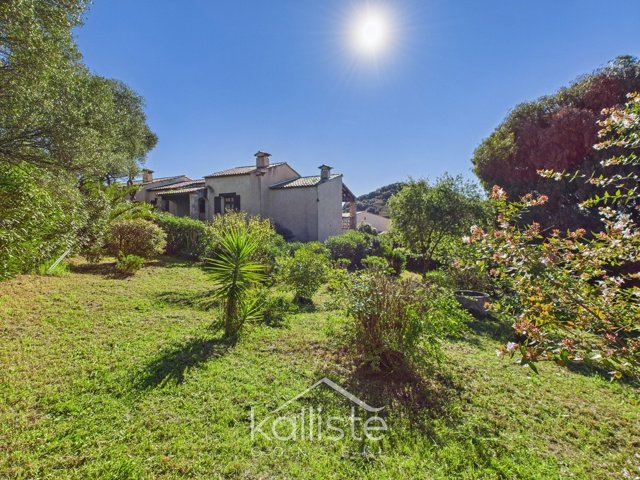 Bastelicaccia – Maison familiale avec vue mer, grand terrain et studio indépendant - photo 4