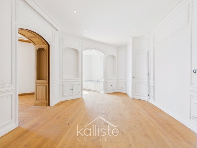 PENTHOUSE 7 PIECES D&rsquo;EXCEPTION AU CŒUR D&rsquo;AJACCIO - photo 4