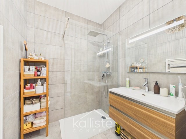 T2 avec grande terrasse et parking – Ajaccio Sanguinaires - photo 8