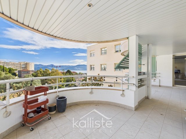 Appartement T5 standing, terrasse et garage – Ajaccio Balestrino photo 2