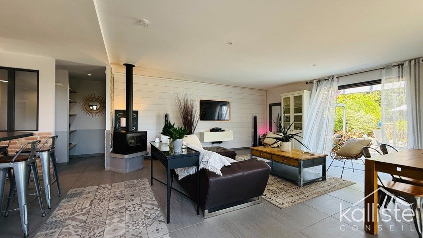 Porticcio – Villa récente avec piscine, deux logements et jardin paysager - photo 6