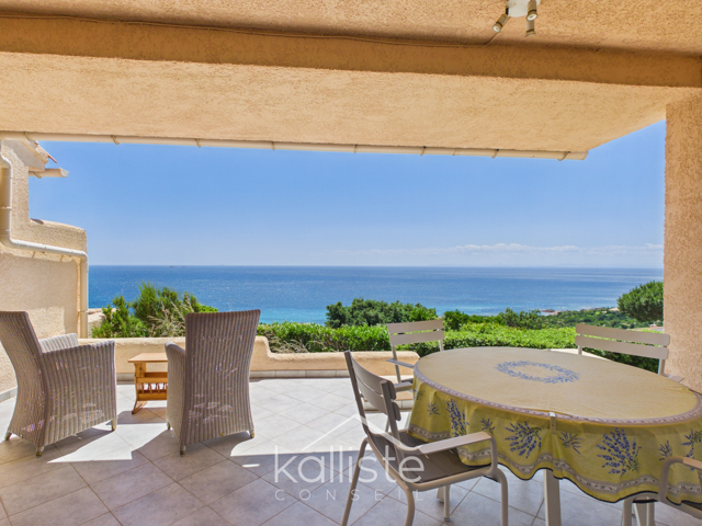 Maison avec vue mer à Porto-Vecchio – Les Terrasses du Levant Maison avec vue mer à Porto-Vecchio – Les Terrasses du Levant