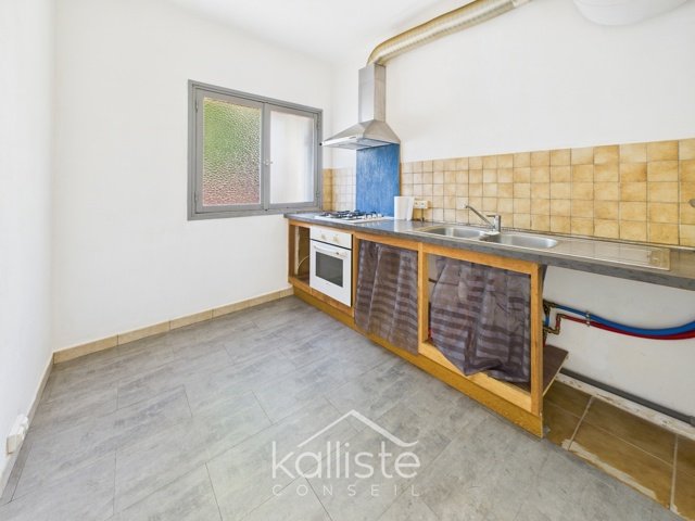 Ajaccio – T3 rue Colomba, à deux pas de la place Miot - photo 4