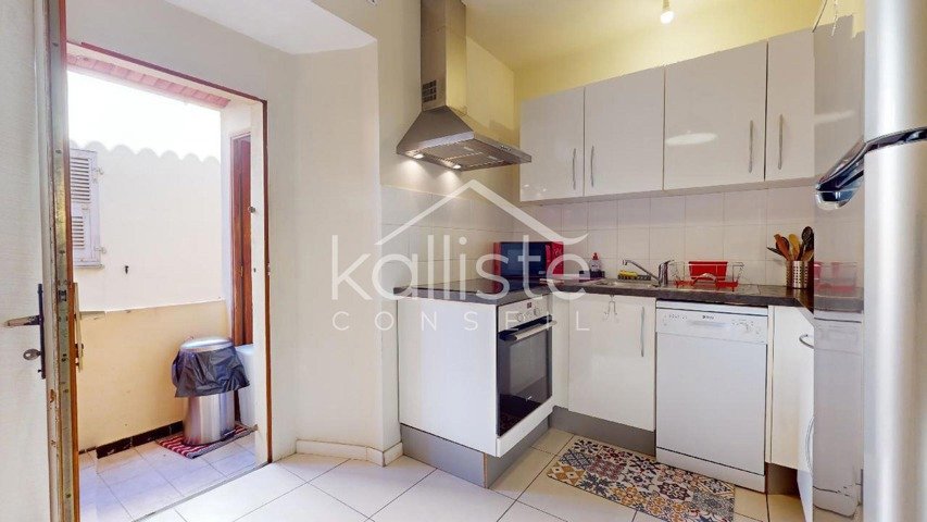 Appartement 2 pièces meublé – Ajaccio vieille ville - photo 10