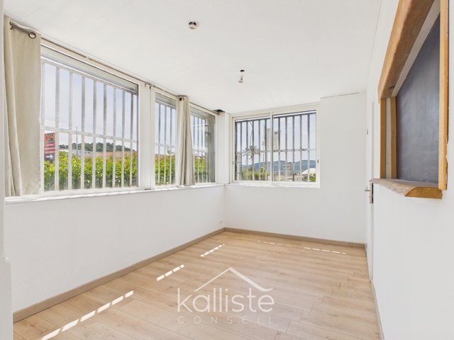 Local commercial 114.51m² Ajaccio – Mezzavia - photo 6