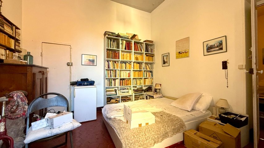 Ajaccio – Grand appartement de caractère à rénover sur le Cours Napoléon - photo 5