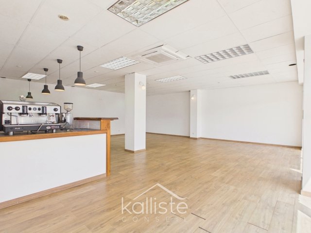 Local commercial 114.51m² Ajaccio – Mezzavia photo 2