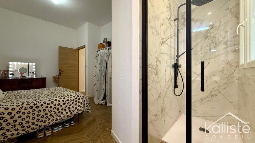 Appartement T3 rénové, quartier Tribunal à Ajaccio - photo 7