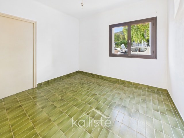Ajaccio – T3 rue Colomba, à deux pas de la place Miot - photo 5