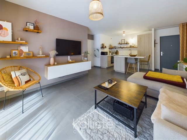 Appartement F2 et sa spacieuse terrasse – Ajaccio Rocade - photo 7