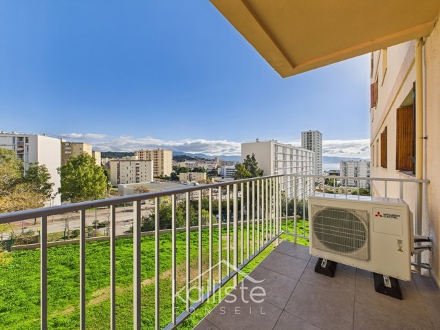 Appartement 3 pièces avec balcons, cave et parking – Ajaccio