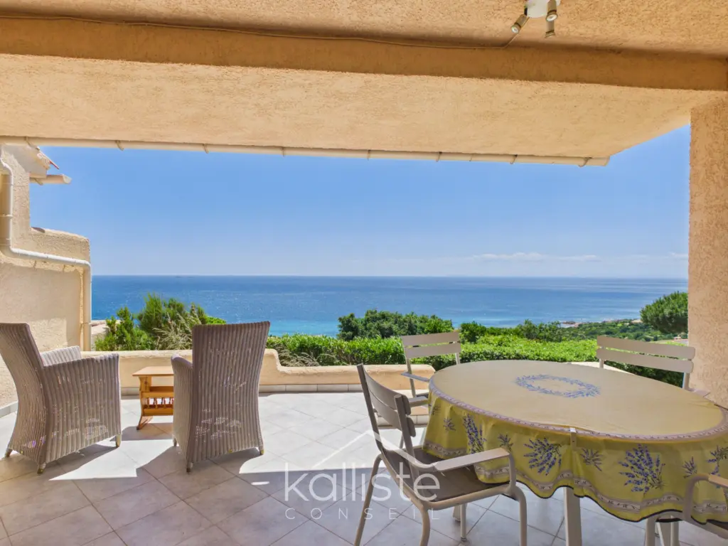Maison avec vue mer à Porto-Vecchio – Les Terrasses du Levant Maison avec vue mer à Porto-Vecchio – Les Terrasses du Levant